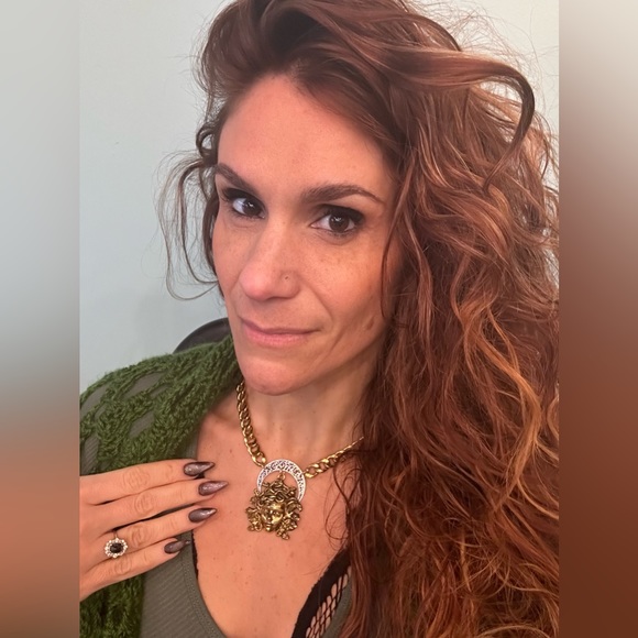 hayley7982